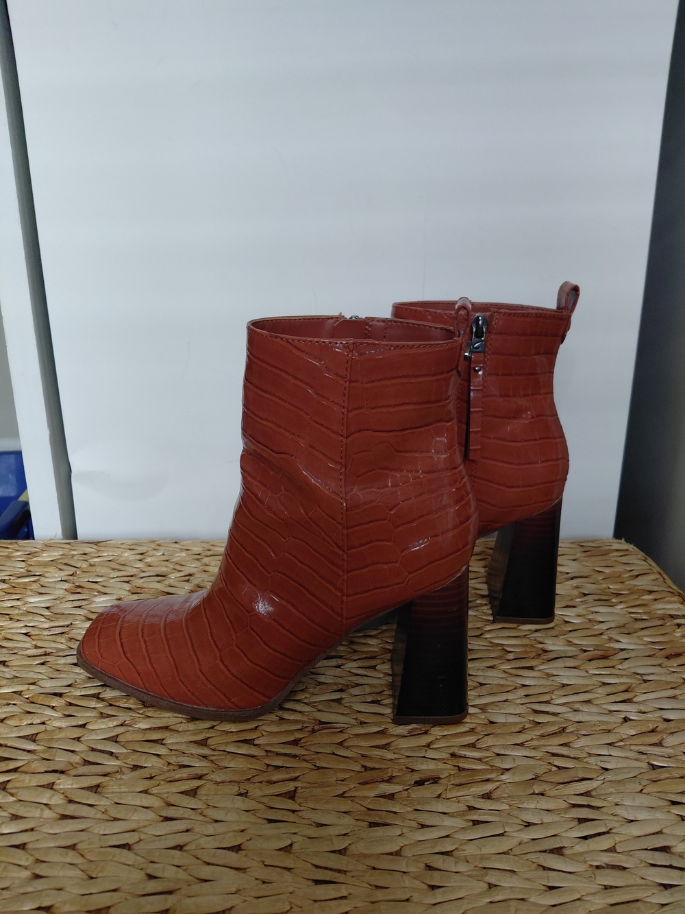 Women’s 8- Circus By Sam Edelman Croc-Embossed Rust Ankle Boots